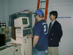 Mr.ドーソン WC操作中